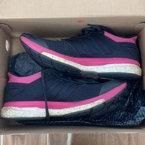 Adidas Supernova Glide running shoes